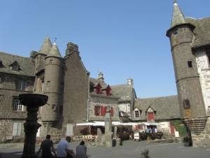Salers, village médiéval du Cantal