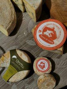 Fromages tomes du Piémont, Italie