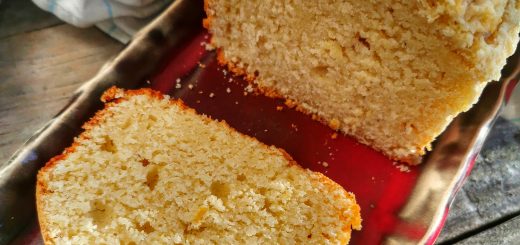 Cake à la crème et aux amandes