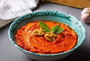 Muhammara de Syrie aux poivrons et noix