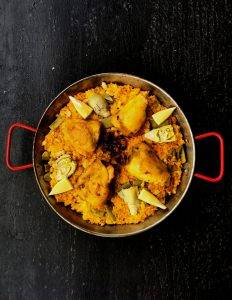 La vraie recette de la paella de Valence au poulet / lapin