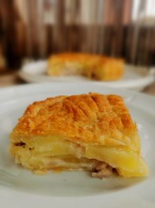 Tourtiflette, tourte ou galette salée façon tartiflette