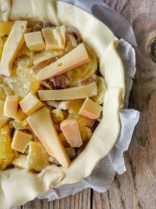 Tourtiflette, tourte ou galette salée façon tartiflette