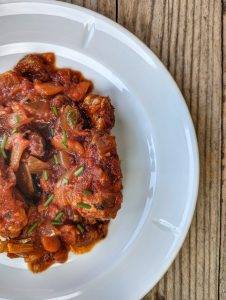 Pollo alla cacciatora, poulet à la tomate, Italie