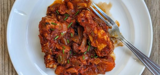 Pollo alla cacciatora, poulet à la tomate, Italie