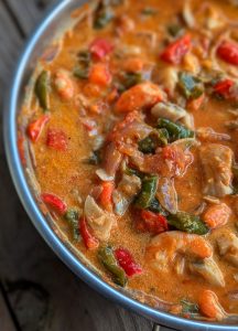 Moqueca, ragoût brésilien au poisson et crevettes