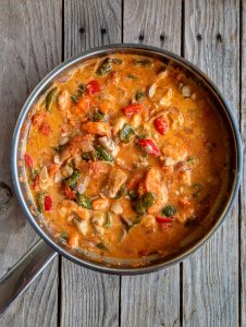 Moqueca, ragoût brésilien au poisson et crevettes