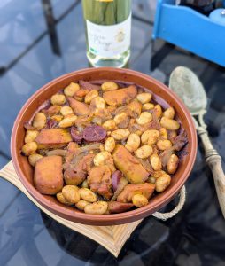 Cassoulet de la mer au poulpe, seiche, moules, poisson